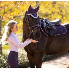 LeMieux Loire Classic Close Contact Square Juniper AW25